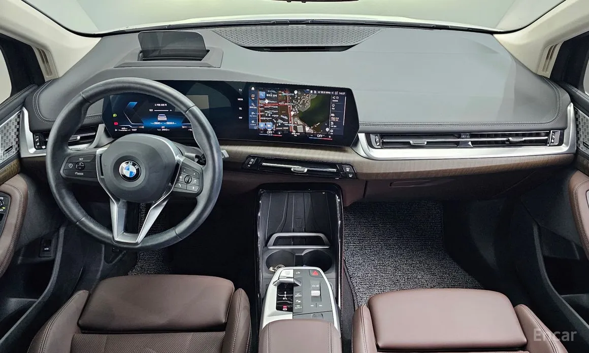 BMW 2 Series 2022 220i Luxury