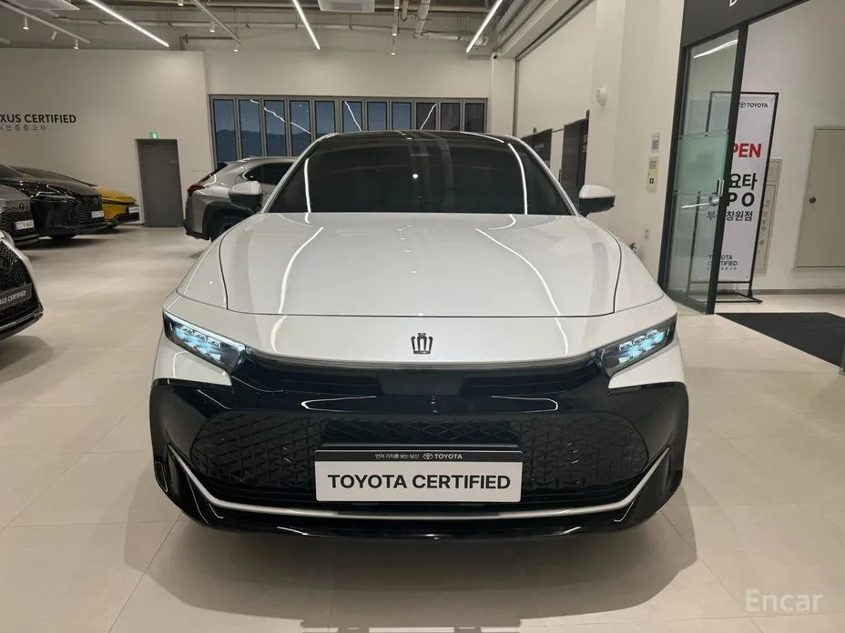 2023 Toyota Crown