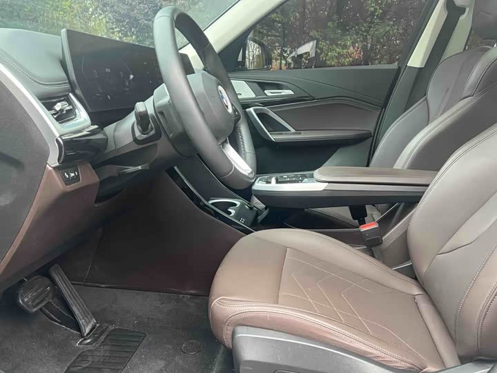 Zdjęcie 2 - BMW X1