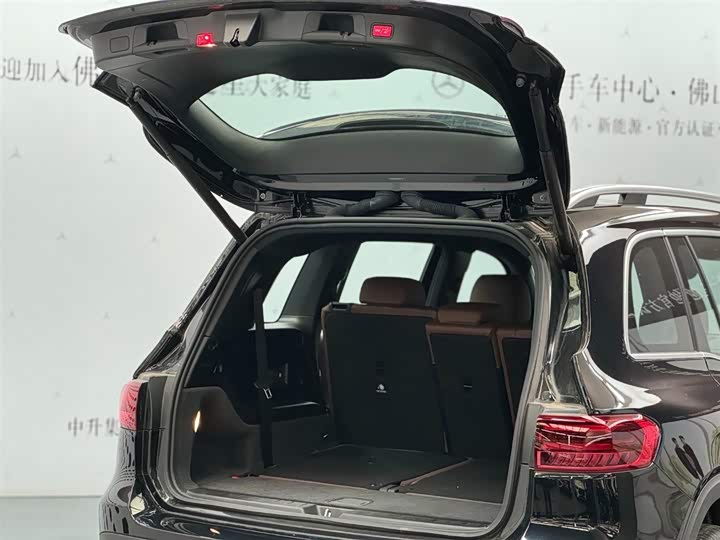 Mercedes-Benz GLB-Class 2024 2024款 GLB 220 时尚型