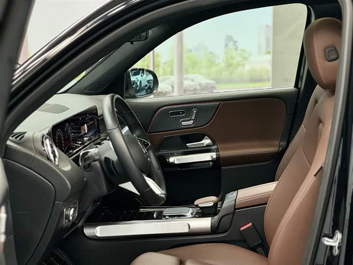 Mercedes-Benz GLB-Class 2024 2024款 GLB 220 时尚型