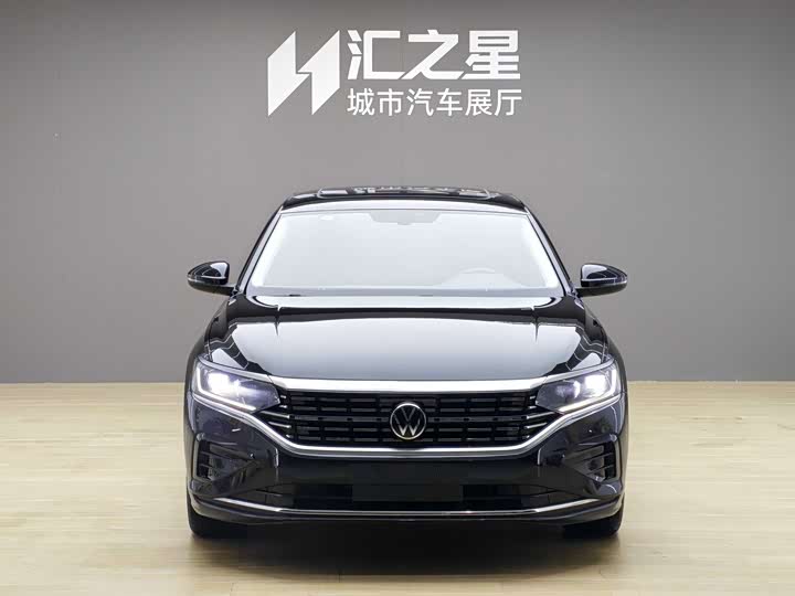 Фото 4 - Volkswagen Passat
