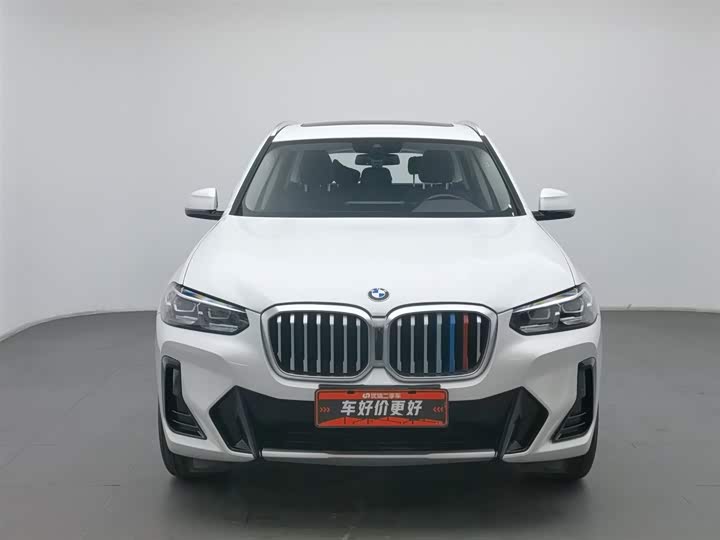 Photo 3 - BMW X3