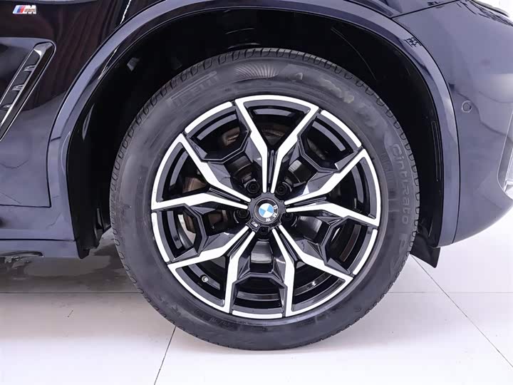 BMW X4 2022 2022款 xDrive 25i M运动套装