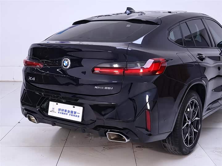 BMW X4 2022 2022款 xDrive 25i M运动套装