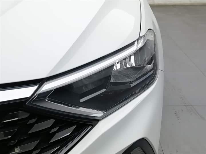 Photo 7 - Jetta VA3