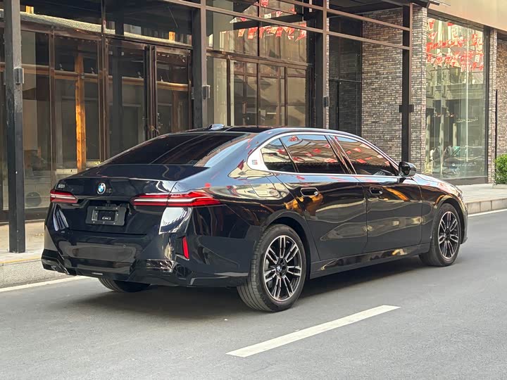 BMW 5 Series 2026 2026款 525Li M运动套装