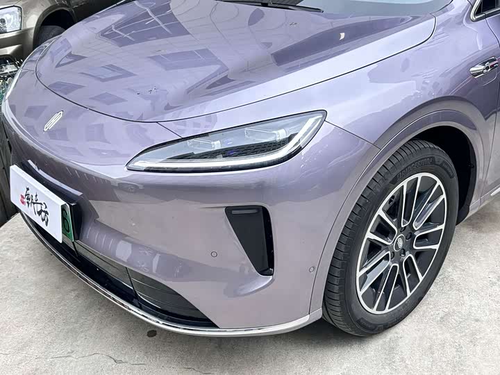 2025 Shangjie (Huawei × SAIC) H5