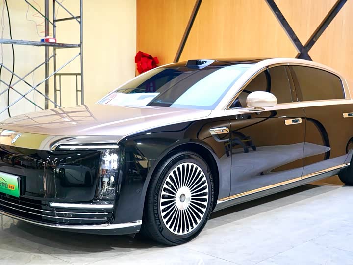 2025 Maextro S800