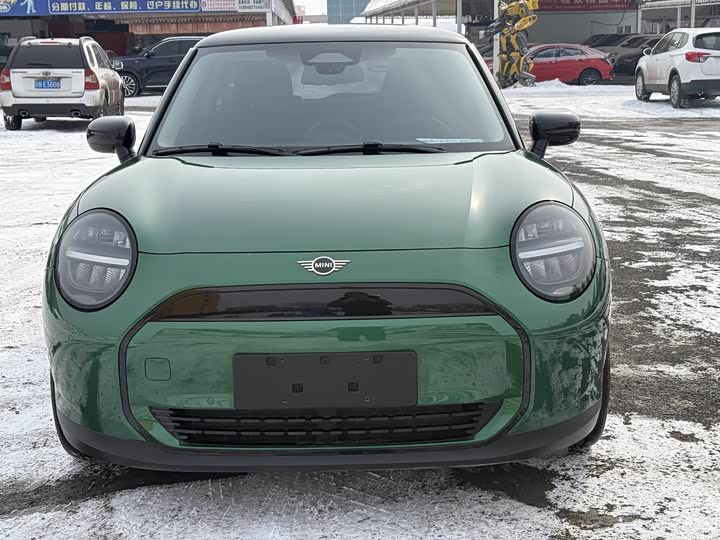 Mini Cooper 2025 2025款 456km COOPER E 经典派