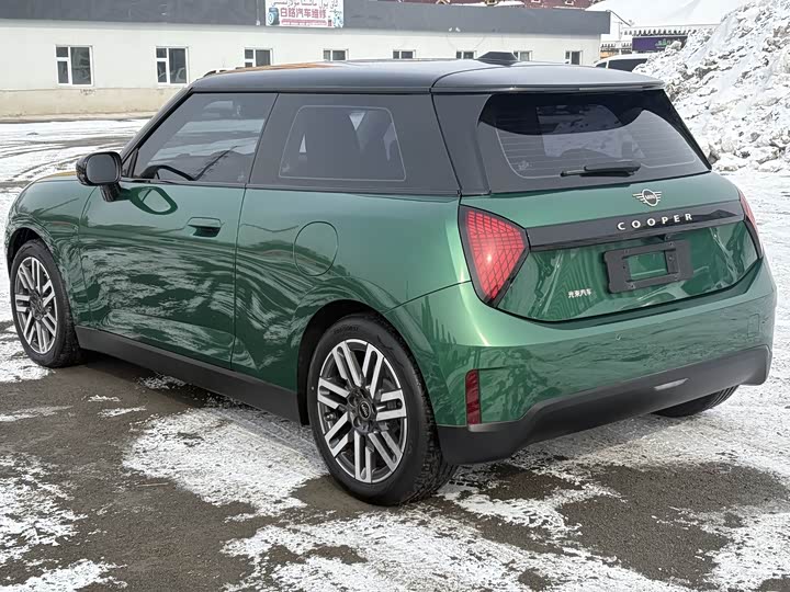 Mini Cooper 2025 2025款 456km COOPER E 经典派