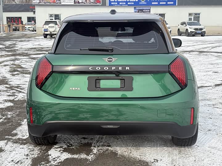 Mini Cooper 2025 2025款 456km COOPER E 经典派
