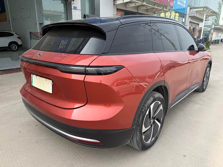 Фото 6 - Nio ES6