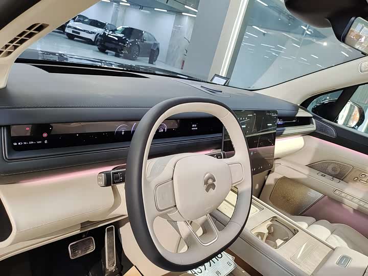 Nio ES8 2026 2026款 六座行政豪华版