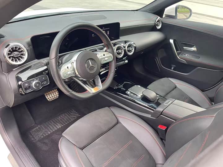 Mercedes-Benz CLA-Class 2021 2021款 CLA 200