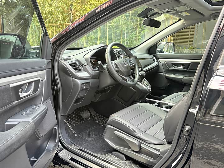 Photo 5 - Honda CR-V