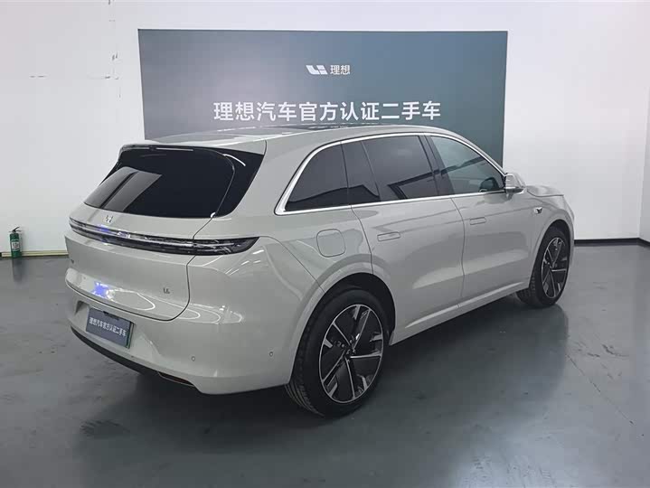 LiXiang L6 2025 2025款 Max 智能焕新版