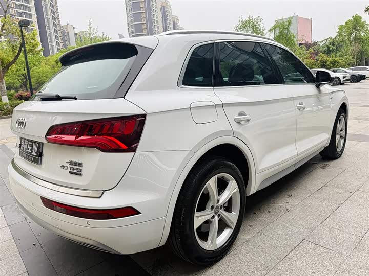 Audi Q5L 2020 2020款 改款 40 TFSI 荣享进取型