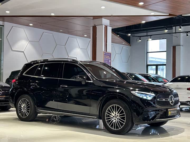 Фото 4 - Mercedes-Benz GLC-Class