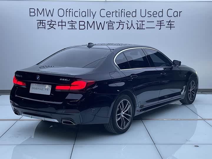 Zdjęcie 5 - BMW 5 Series
