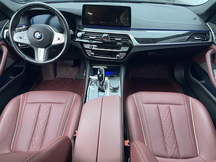 Zdjęcie 6 - BMW 5 Series