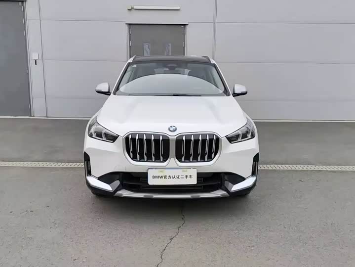 Zdjęcie 2 - BMW X1
