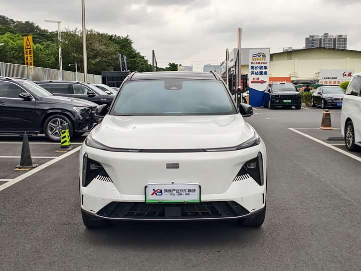 Фото 2 - Geely Galaxy L7