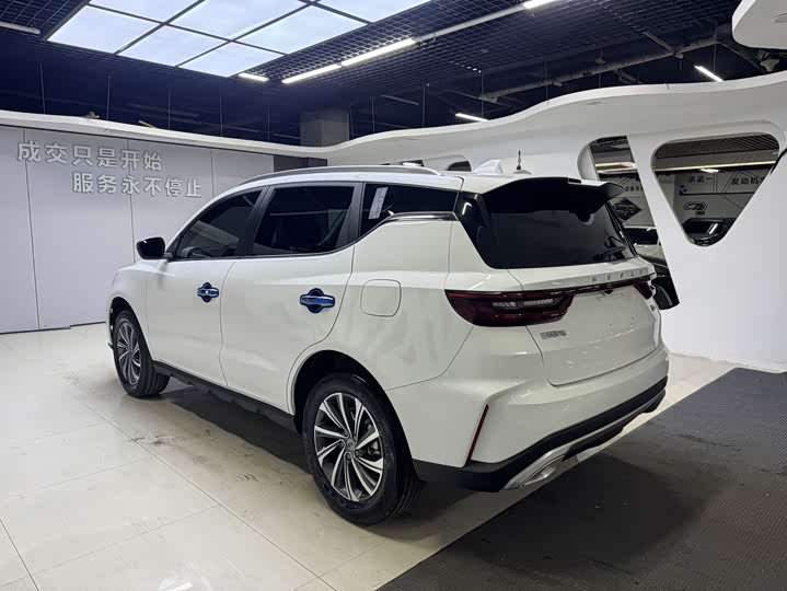 Geely Vision X6 2021 2021款 PRO 1.4T 自动尊贵型