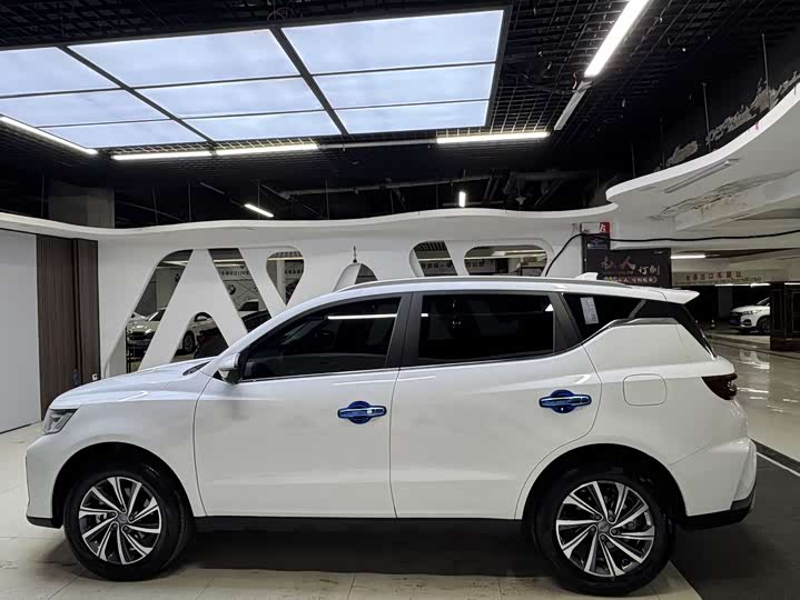 Geely Vision X6 2021 2021款 PRO 1.4T 自动尊贵型