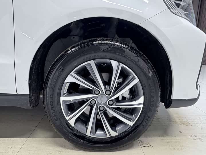 Geely Vision X6 2021 2021款 PRO 1.4T 自动尊贵型