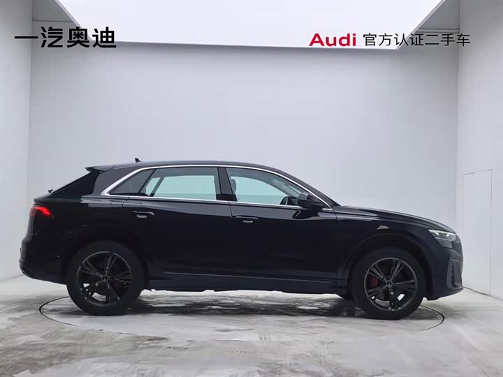 2024 Audi Q8