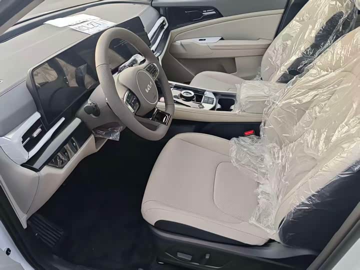 Kia Sportage 2025 2025款 1.5T 两驱尊贵版