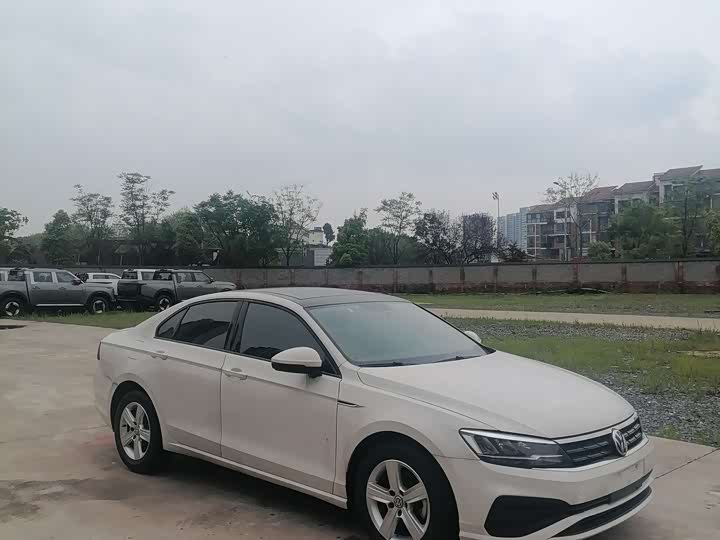 Volkswagen Lamando L 2021 2021款 230TSI DSG风尚版