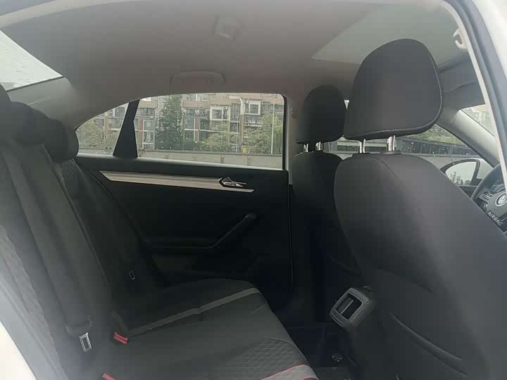 Volkswagen Lamando L 2021 2021款 230TSI DSG风尚版