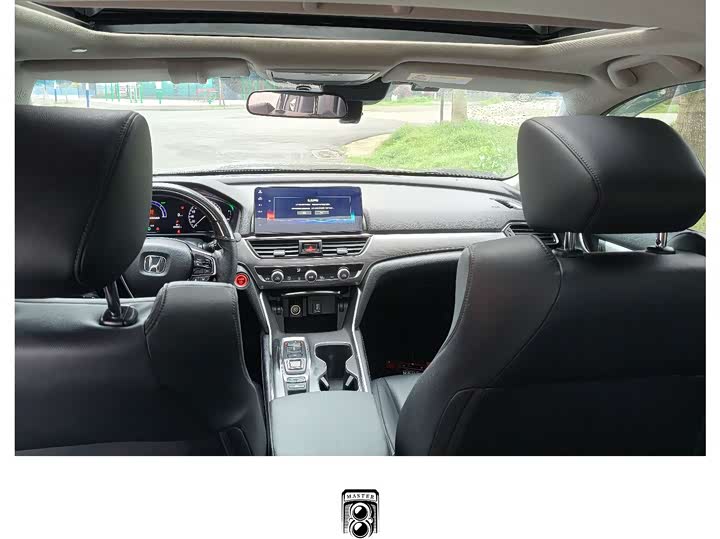 Фото 5 - Honda Accord
