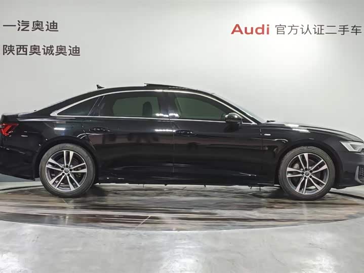 Фото 3 - Audi A6L