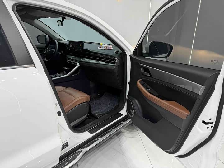Geely Vision X6 2021 2021款 PRO 1.4T 自动尊贵型