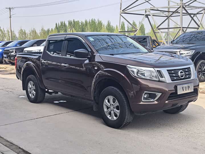 Nissan Navara 2022 2022款 2.5L 手动两驱智联型QR25