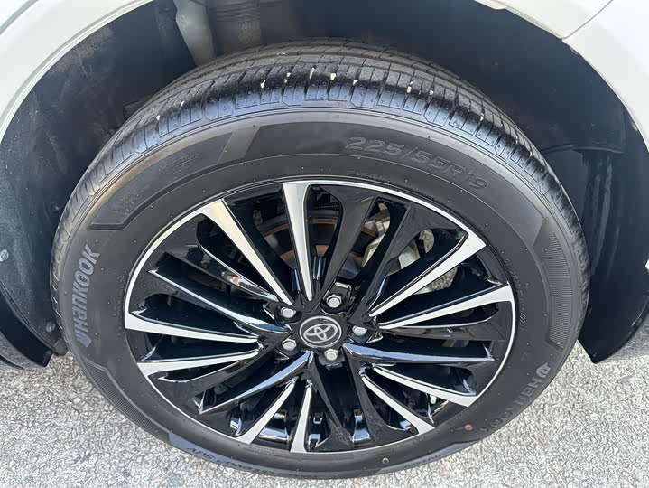 2023 Toyota Venza