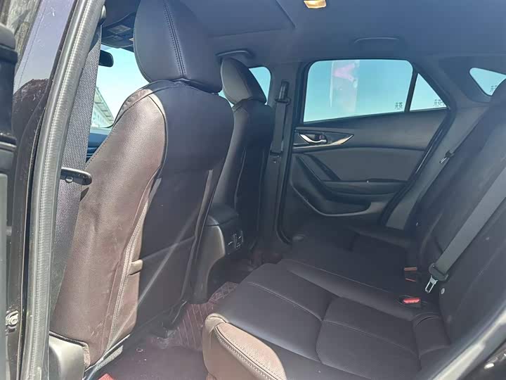 Mazda CX-4 2021 2021款 2.0L 自动两驱蓝天品位版