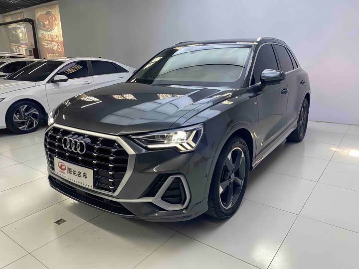Zdjęcie 1 - Audi Q3