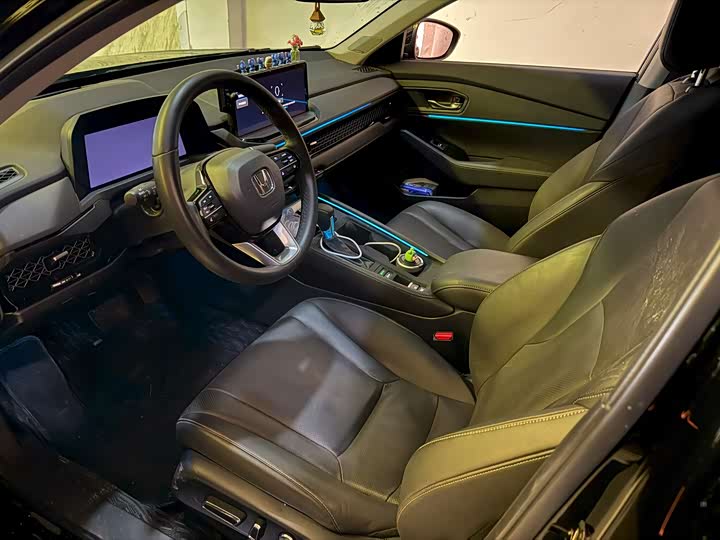 Honda Accord 2025 2025款 260TURBO 尊贵版