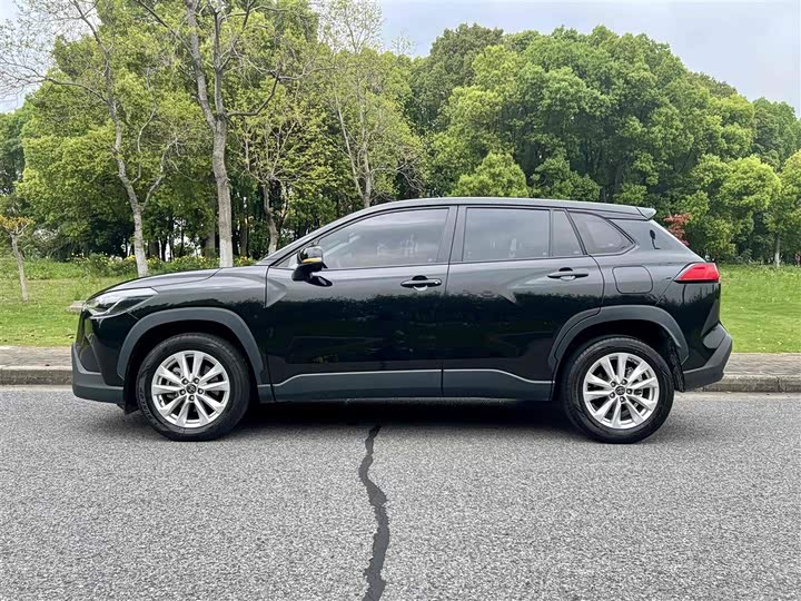 Toyota Corolla Cross 2022 2022款 2.0L 精英版