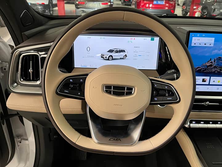 Geely Monjaro 2026 2026款 东方曜 2.0TD 自动霄汉版