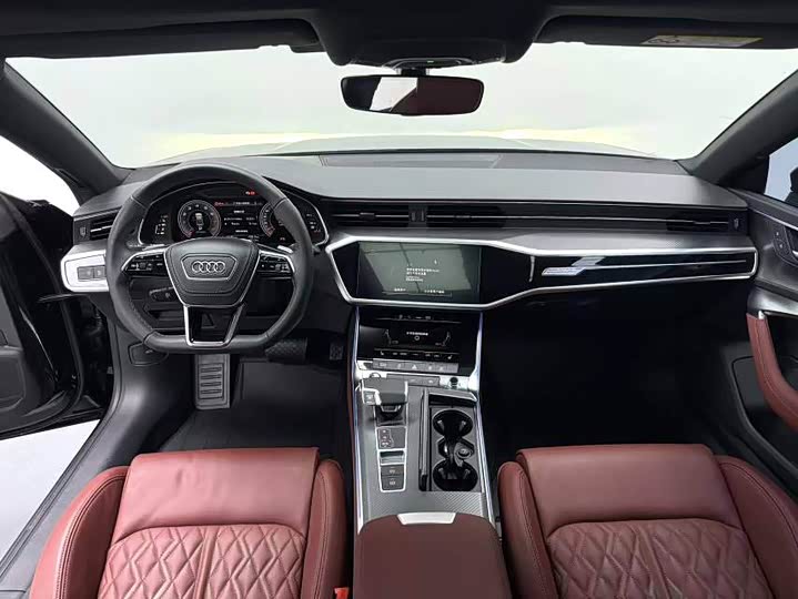 2025 Audi A7L