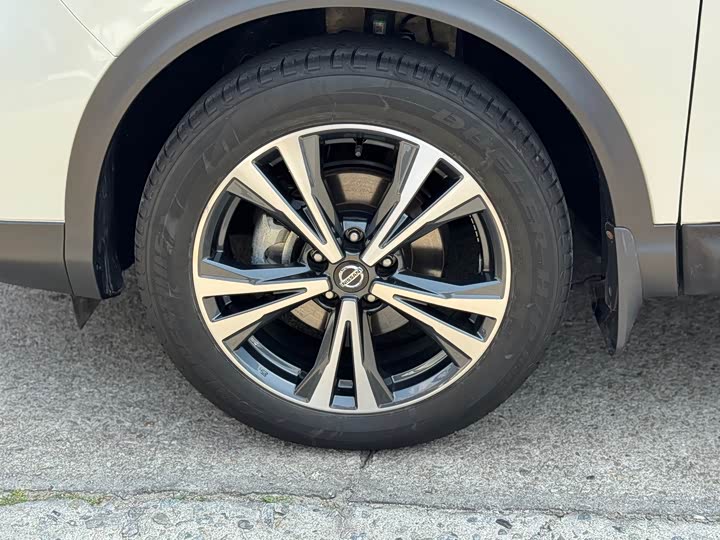 Фото 5 - Nissan Qashqai