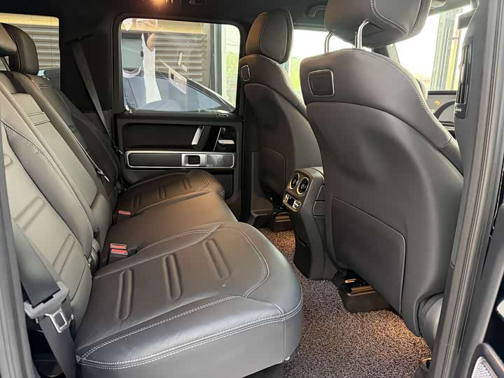 Фото 7 - Mercedes-Benz G-Class