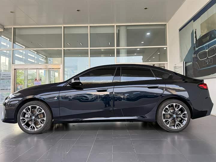 Zdjęcie 4 - BMW 2 Series