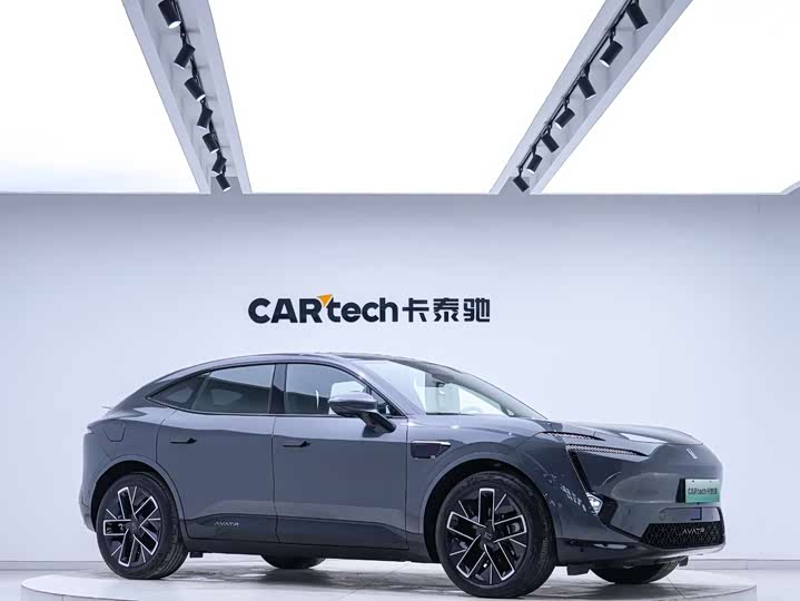2025 Avatr 11