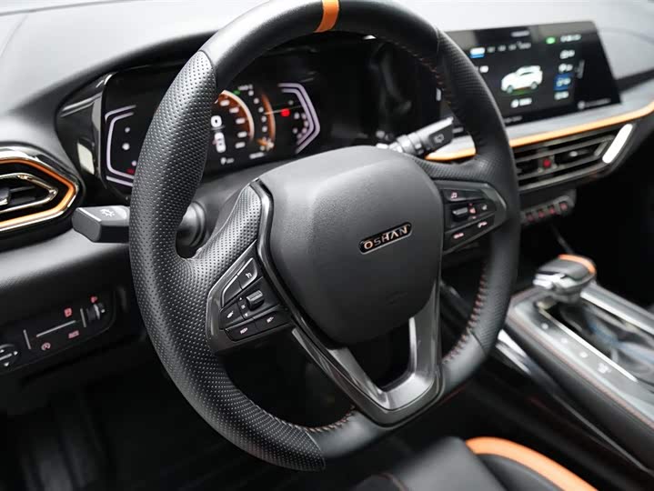 Changan Oshan X5 2022 2022款 运动版 1.5T DCT旋风冲锋